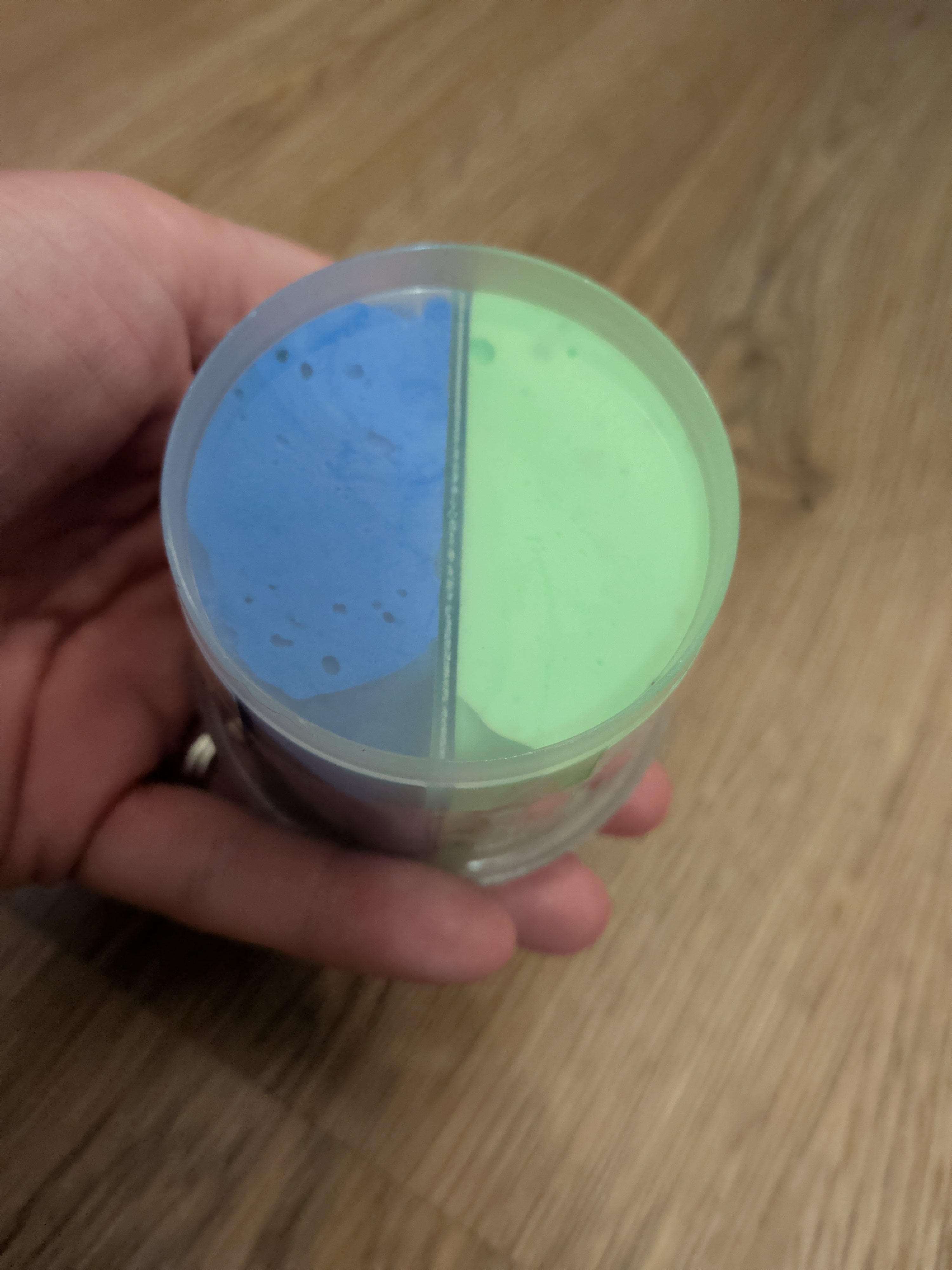 2 Tone Bouncing Putty